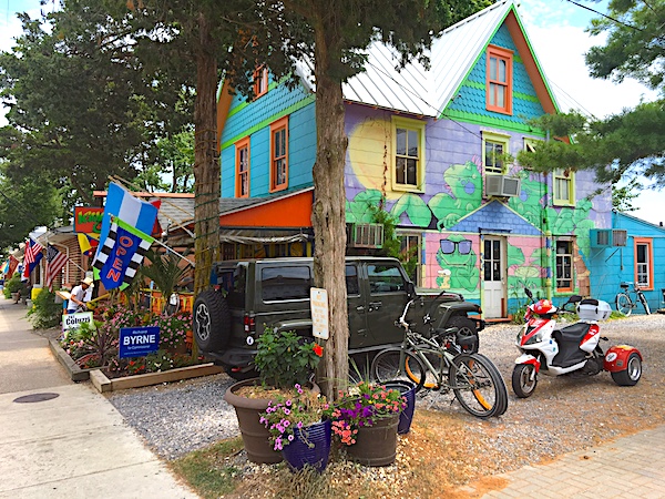 Restaurants and cafes fill cottages on Baltimore Avenue in Rehoboth